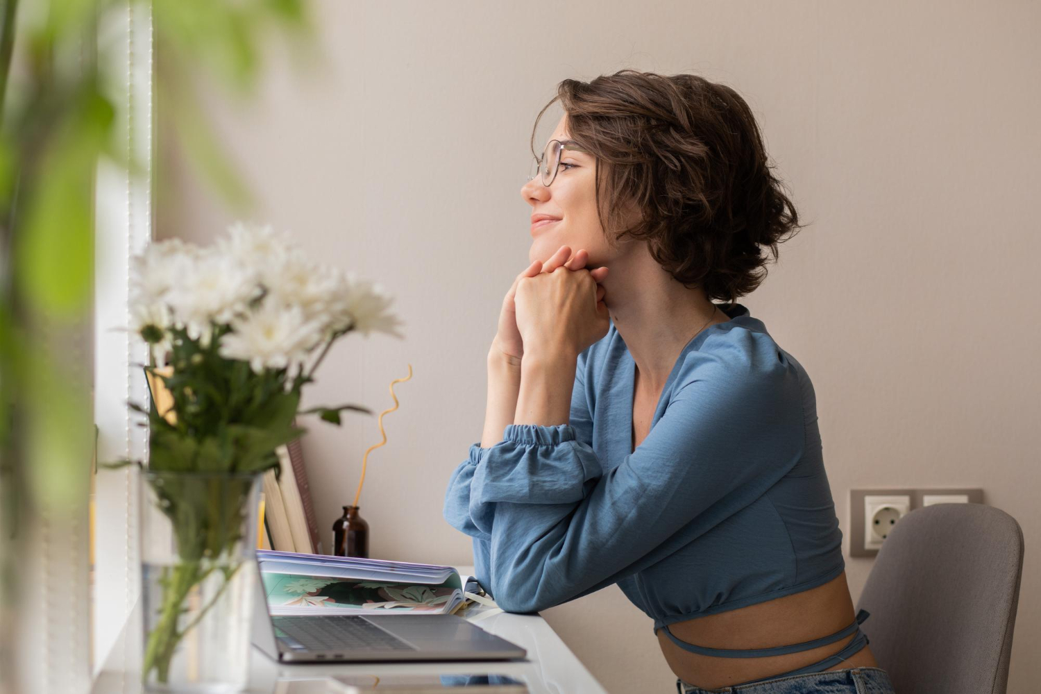 5 Tools to Silence Your Inner Critic in Recovery for Daily Calm